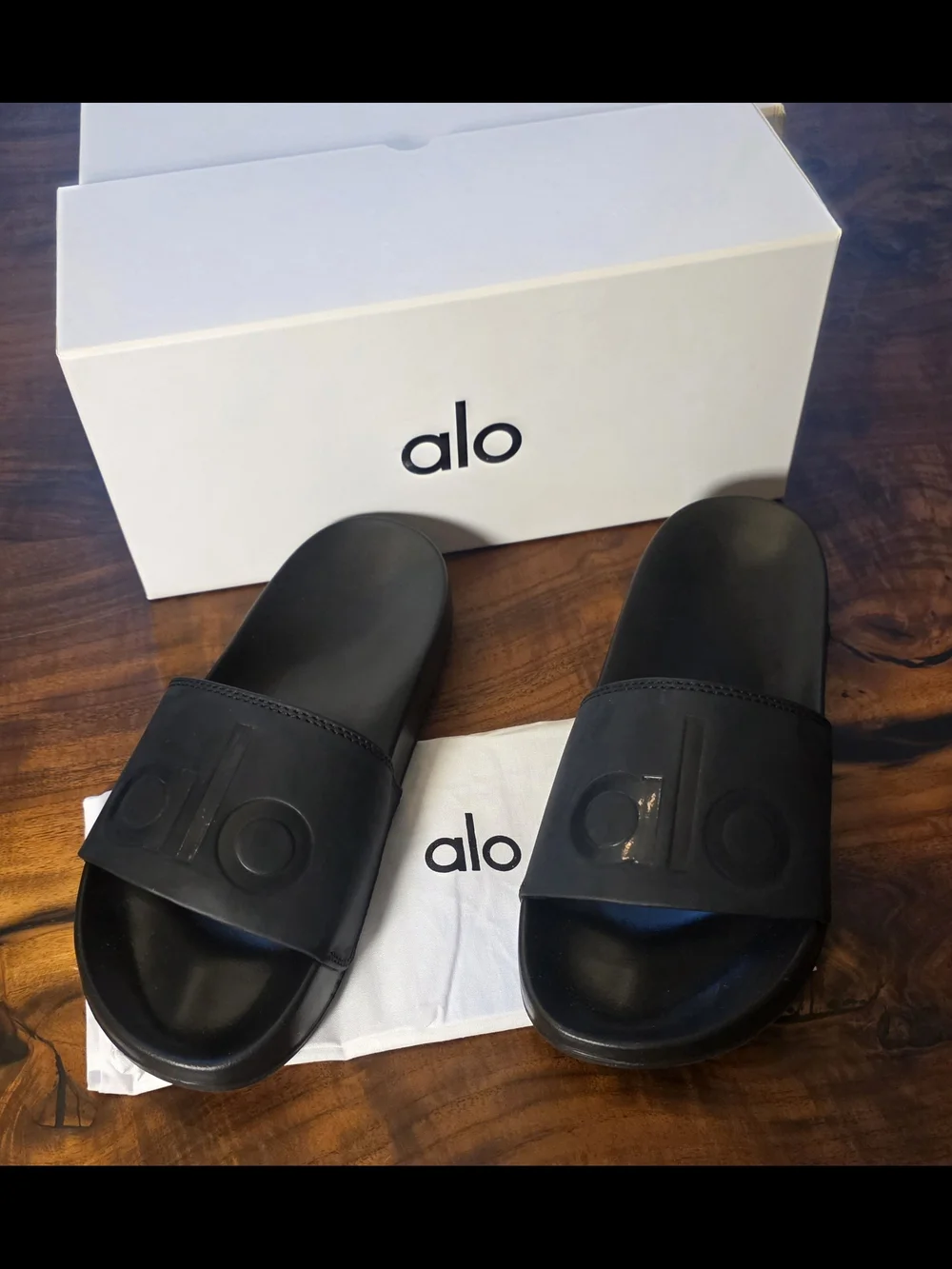 UNISEX Atheleisure Beach Sports Slide Resort Premium Y2k Minimalist Style NIB